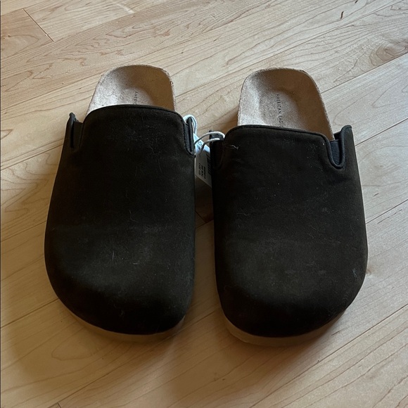 American Eagle Outfitters Other - Brown Suede Slip-On Clogs